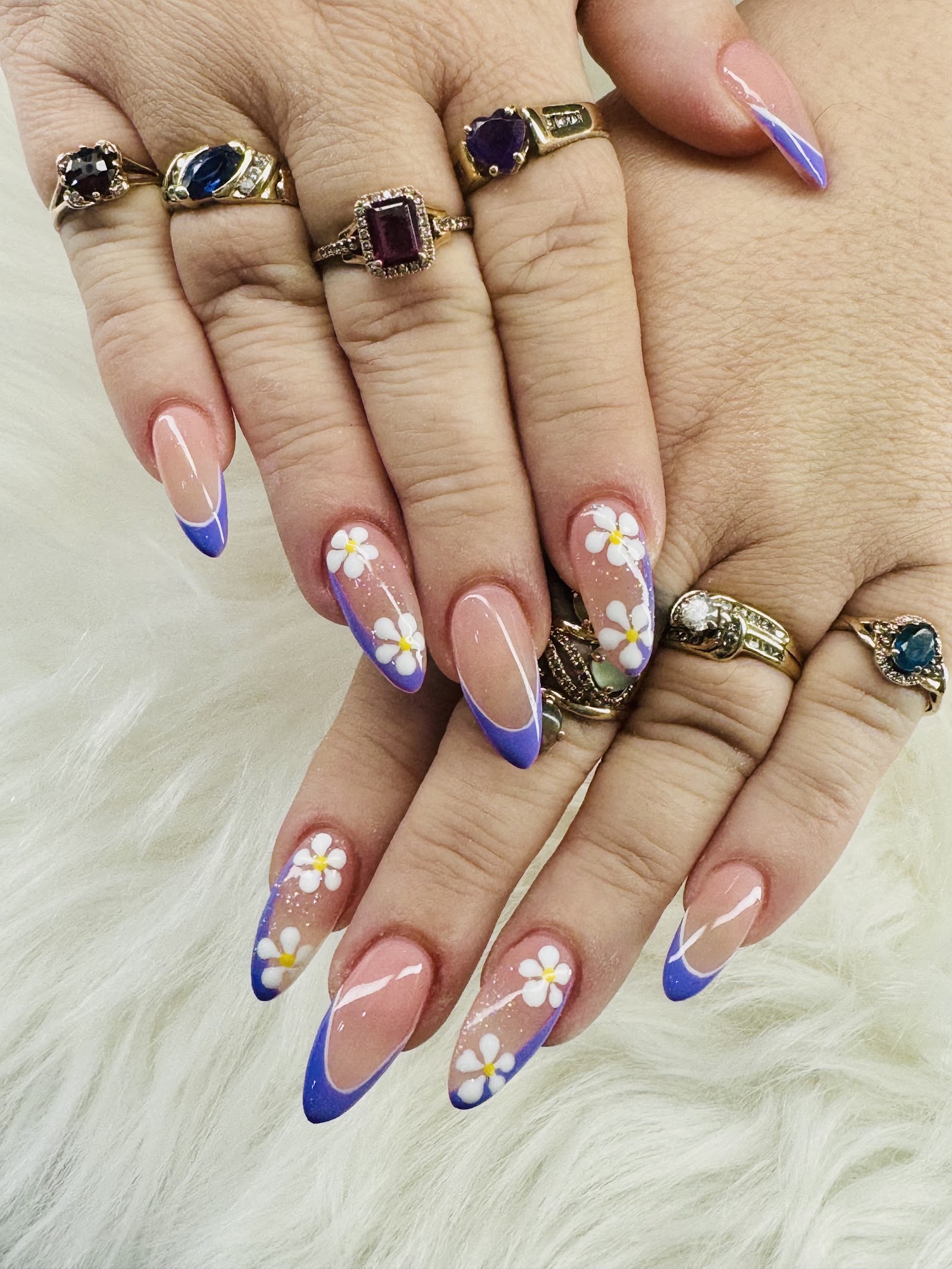 Excellent Nails nail work in Albany, Oregon
